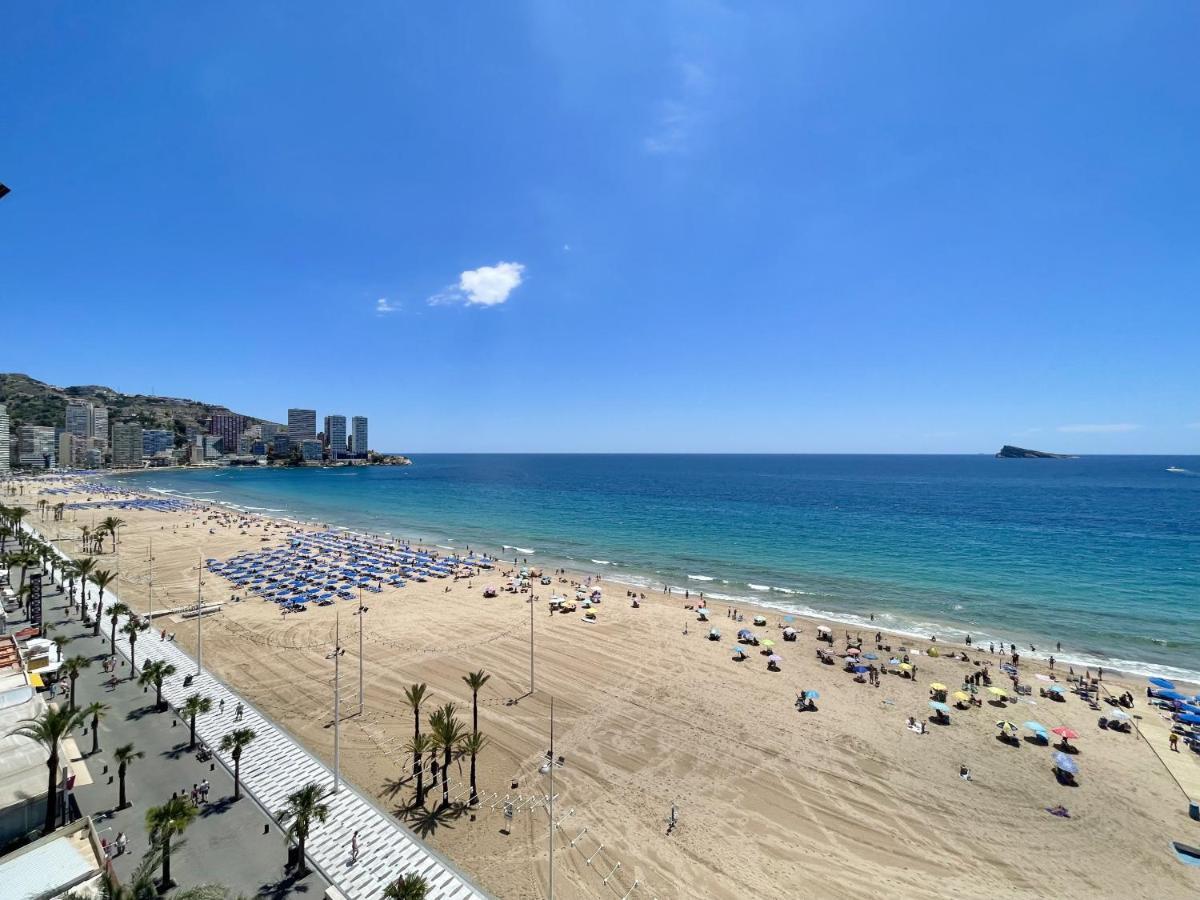 Tor Maraya Seafront Levante Beach ベニドルム エクステリア 写真